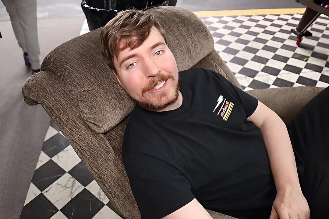 YouTube van muon 'nhan ban quai vat' nhu MrBeast? hinh anh