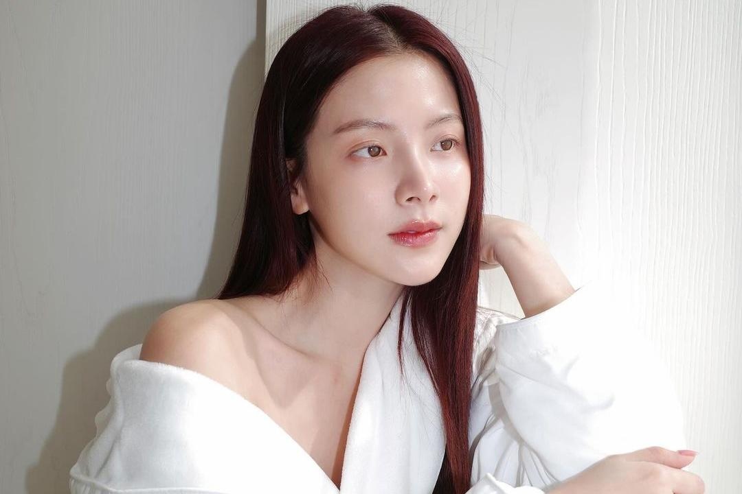 Bi quyet giup lan da tre ra 10 tuoi cua Baifern Pimchanok hinh anh