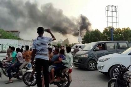 My bat ngo khong kich o Yemen hinh anh