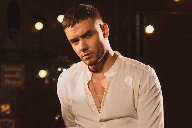 Tiet lo moi ve khoanh khac truoc khi Liam Payne roi khoi ban cong hinh anh