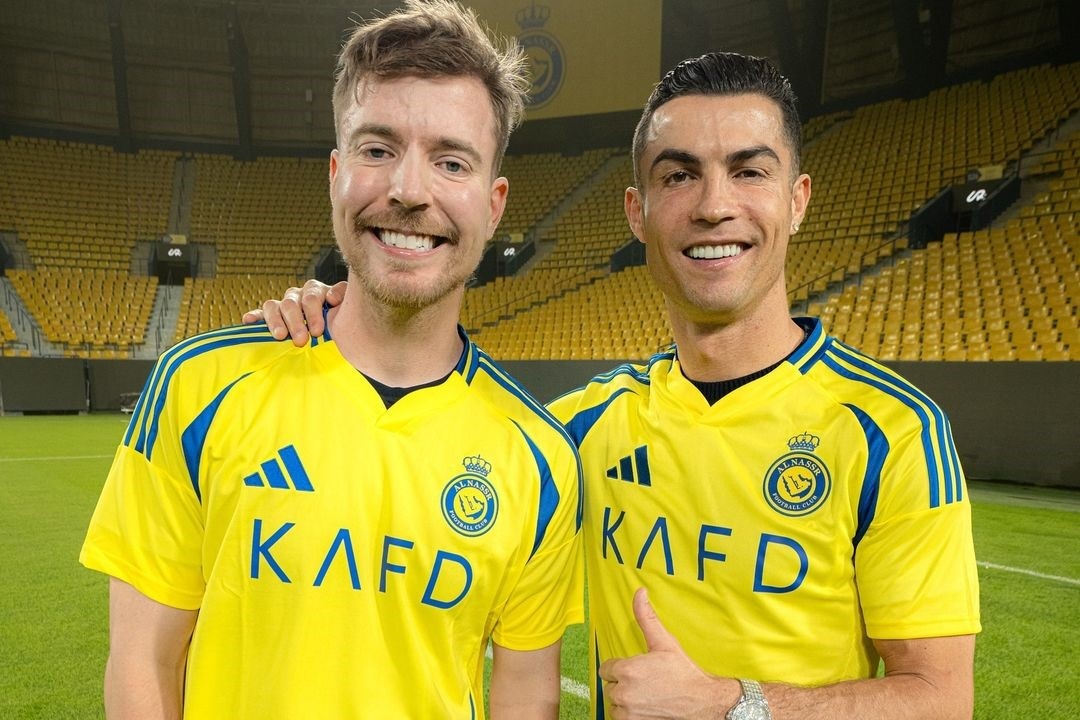 Ronaldo va MrBeast lai gay that vong hinh anh