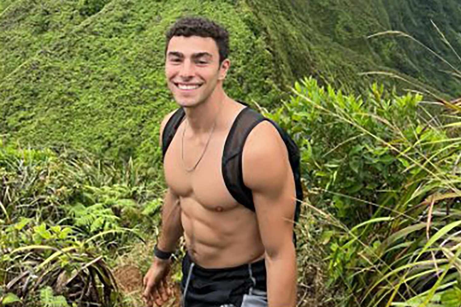 Tinh tiet ve cot song cua nghi pham giet CEO Thompson gay chu y hinh anh