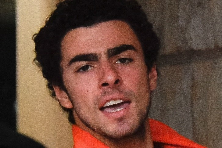 Cong bo gay bat ngo ve nghi pham giet hai CEO UnitedHealth hinh anh