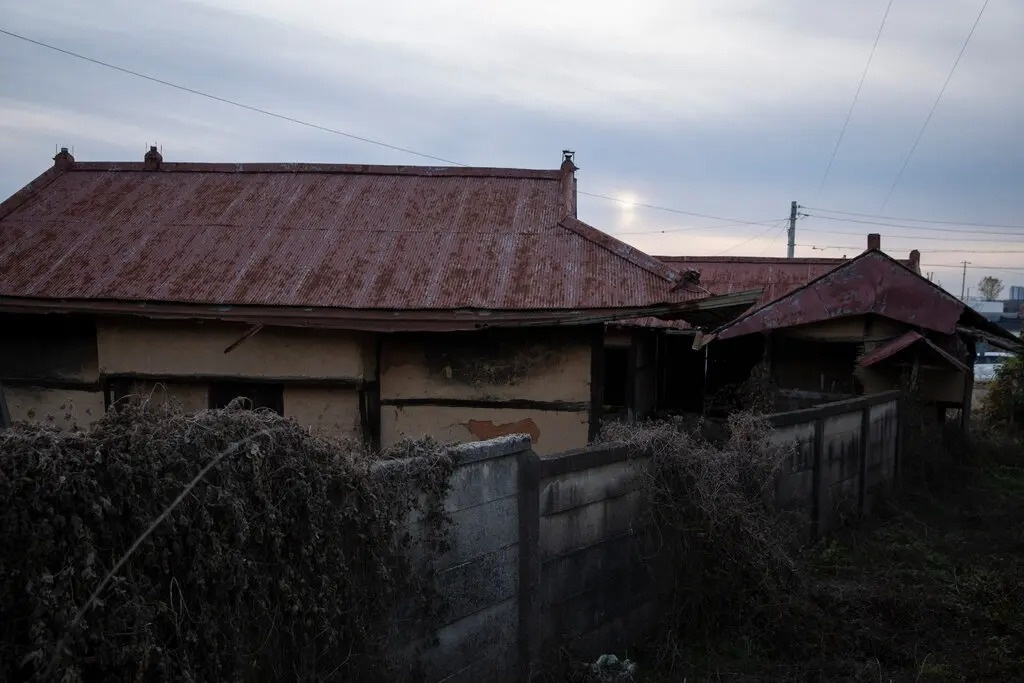 con gai mat tich anh 2