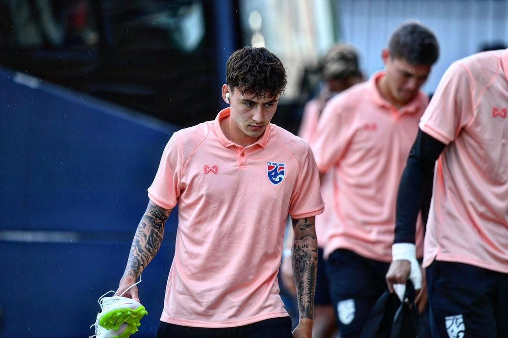 doi tuyen thai lan anh 6