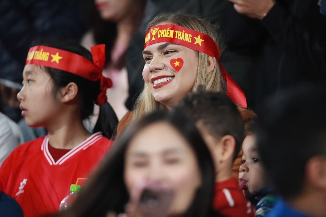 Vo Xuan Son tang ve chung ket ASEAN Cup 2024 cho nguoi ham mo hinh anh