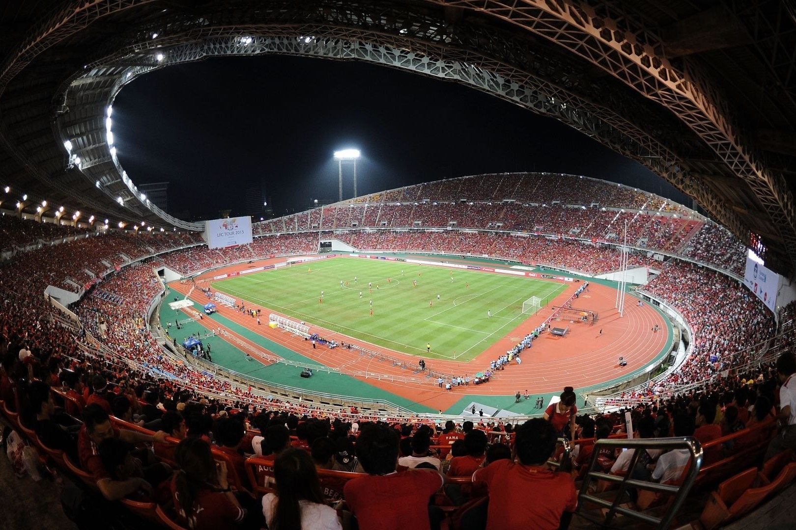 'Chao lua' Rajamangala truoc chung ket ASEAN Cup 2024 hinh anh