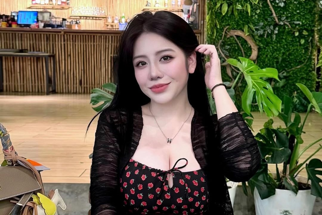Sac voc tuoi 20 cua ai nu thu hai nha dai gia Minh Nhua hinh anh