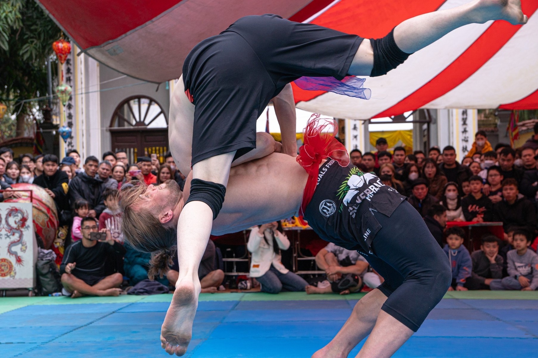 Do vat Belarus nhac bong vo si 130 kg cua Viet Nam hinh anh