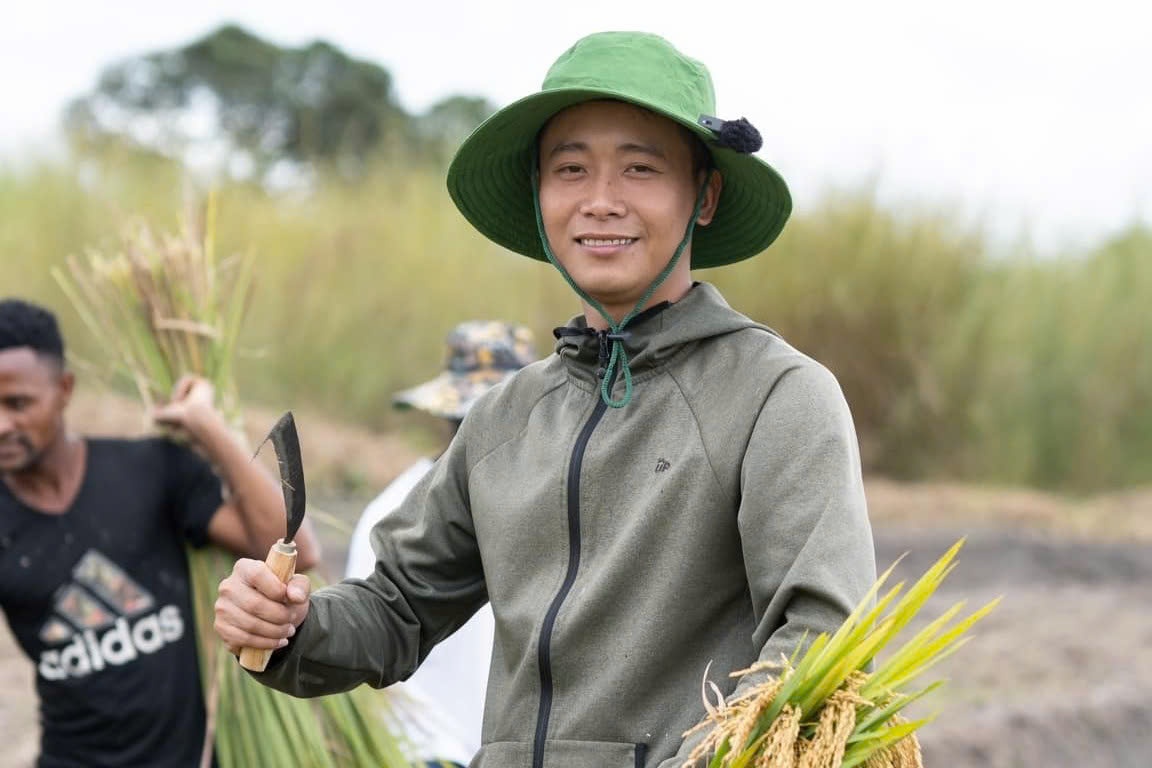 Pham Thoai, Chi Em Rot 'bien mat'? hinh anh