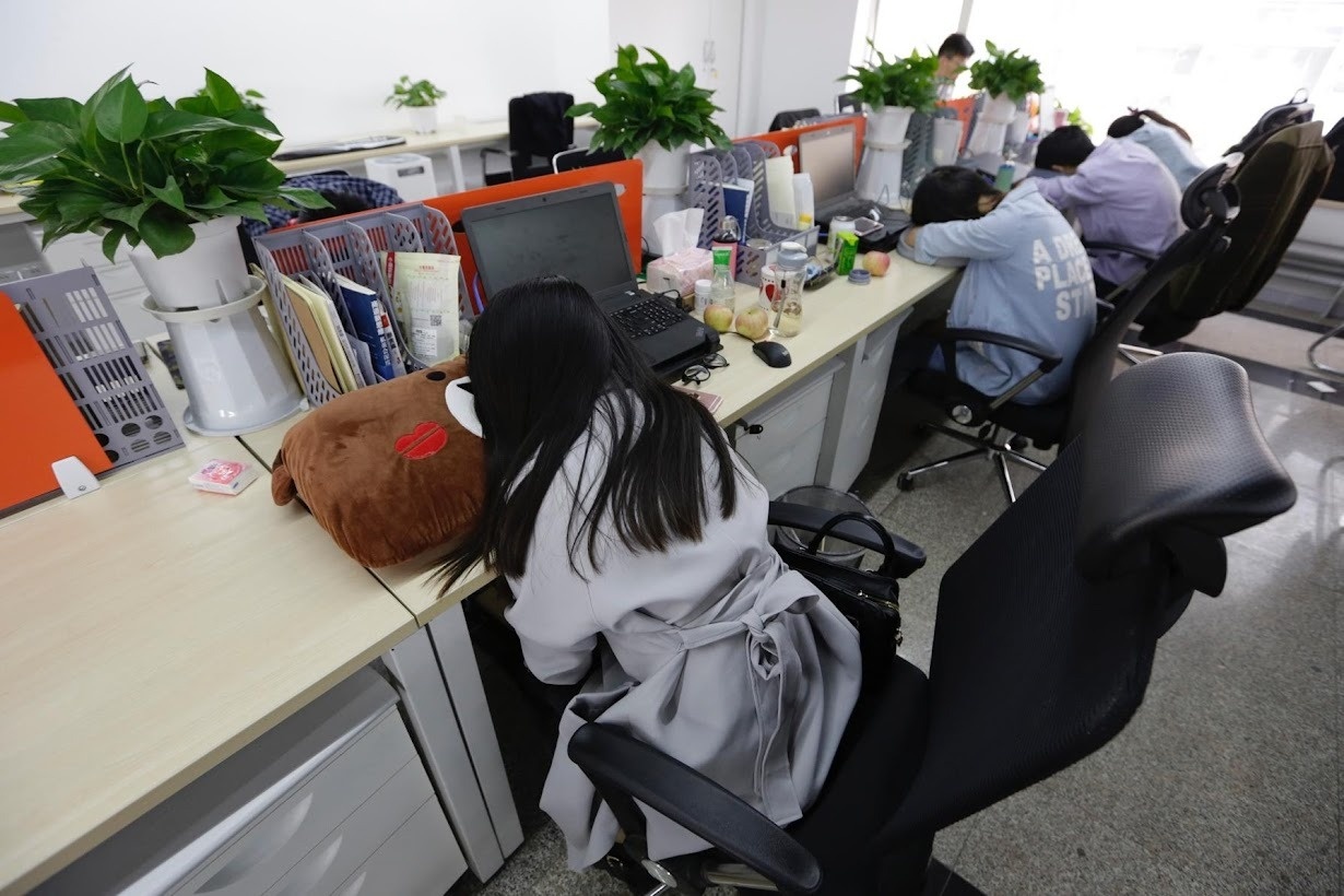 Ngu trua la 'con dao hai luoi' hinh anh