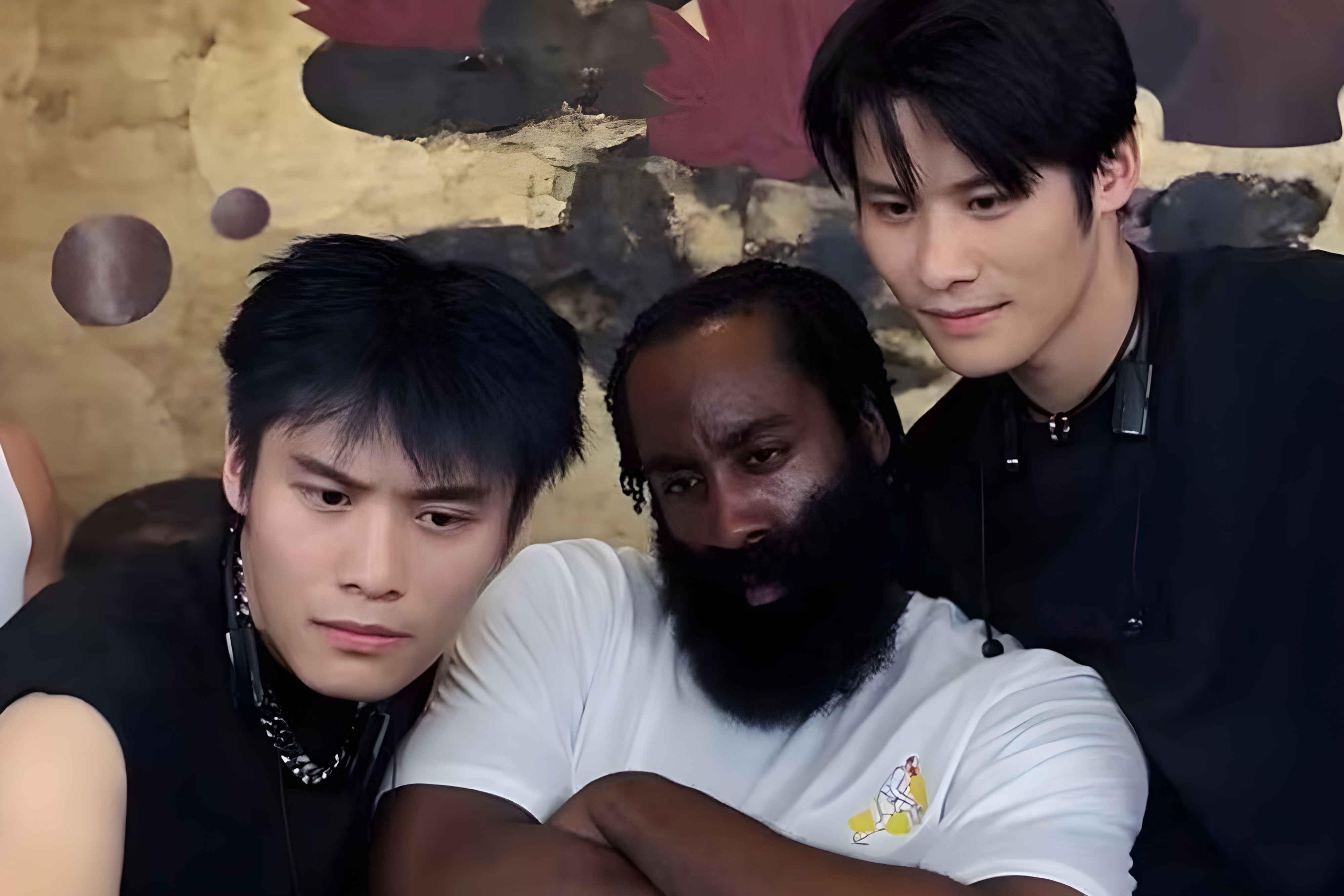 'Tu huyet' cua Ba Con Cuu khi tro lai hinh anh