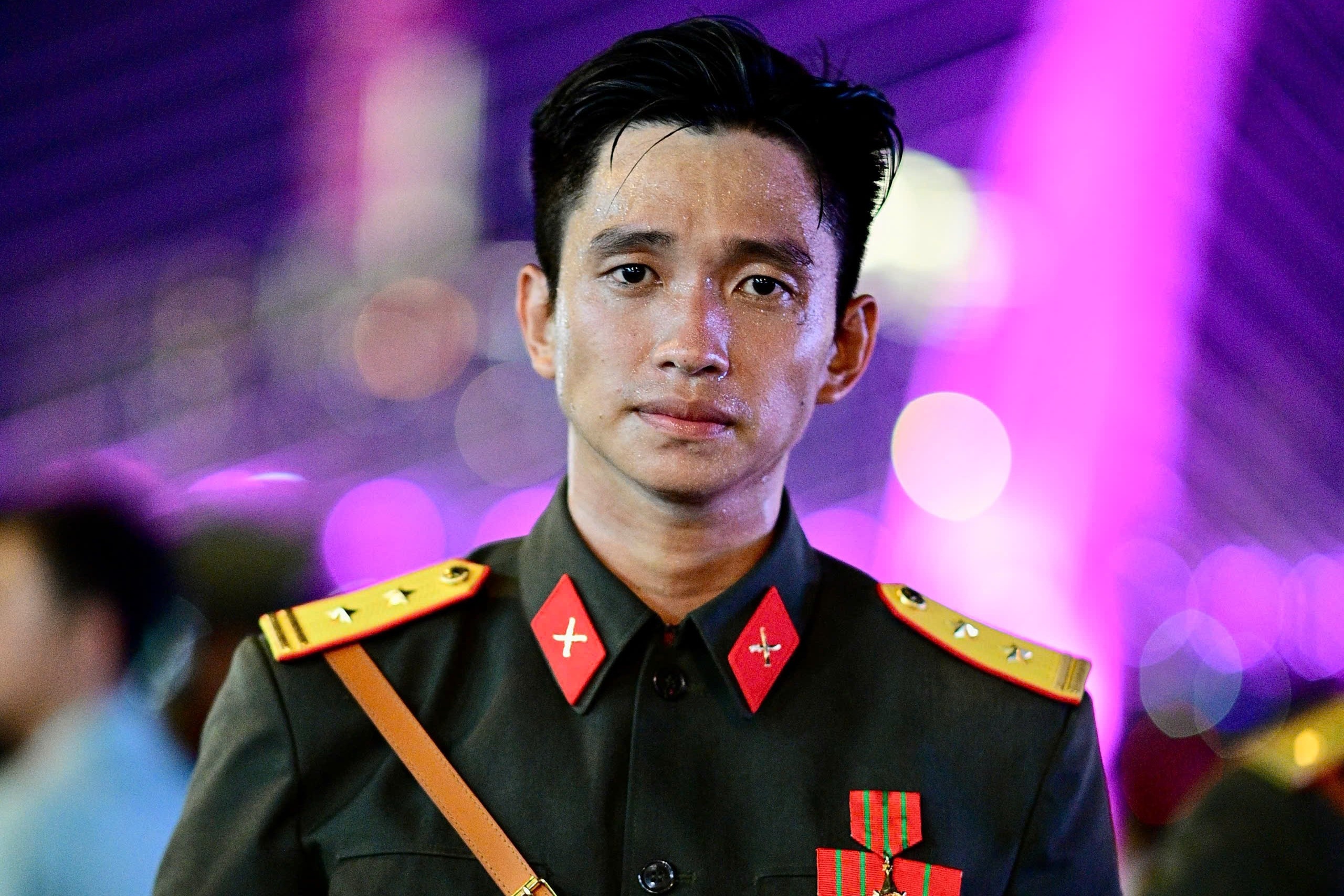 Khoanh khac 'tuyet doi dien anh' cua chien si Le Hoang Hiep hinh anh