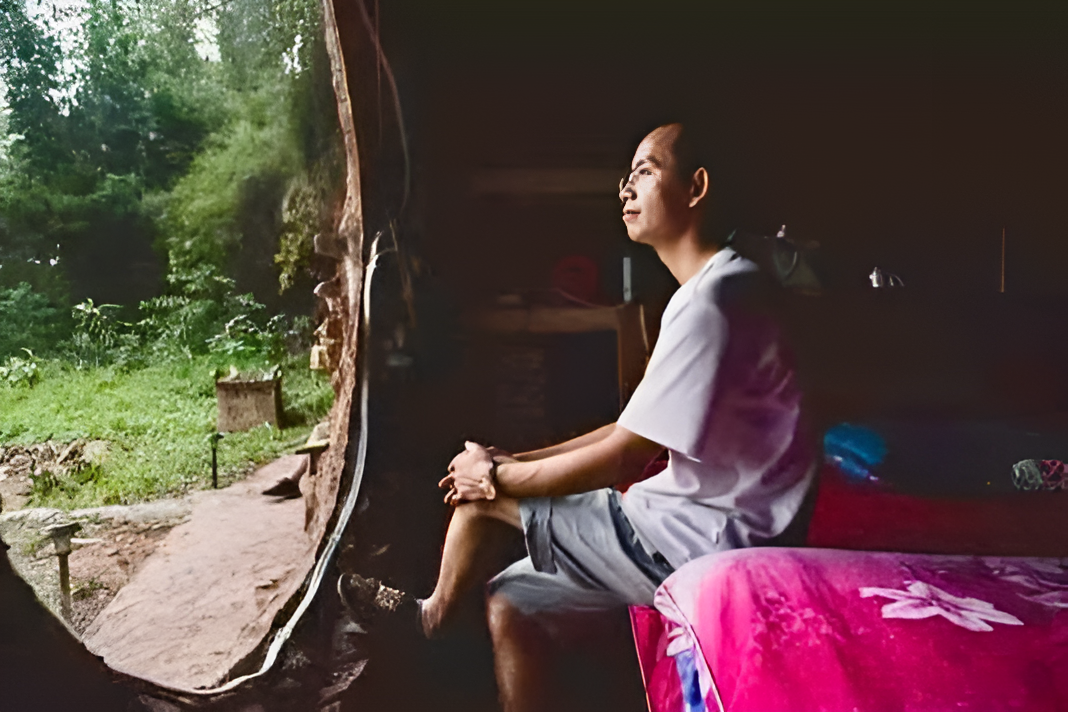 Nguoi dan ong Trung Quoc bo pho vao hang, song an dat suot nhieu nam hinh anh