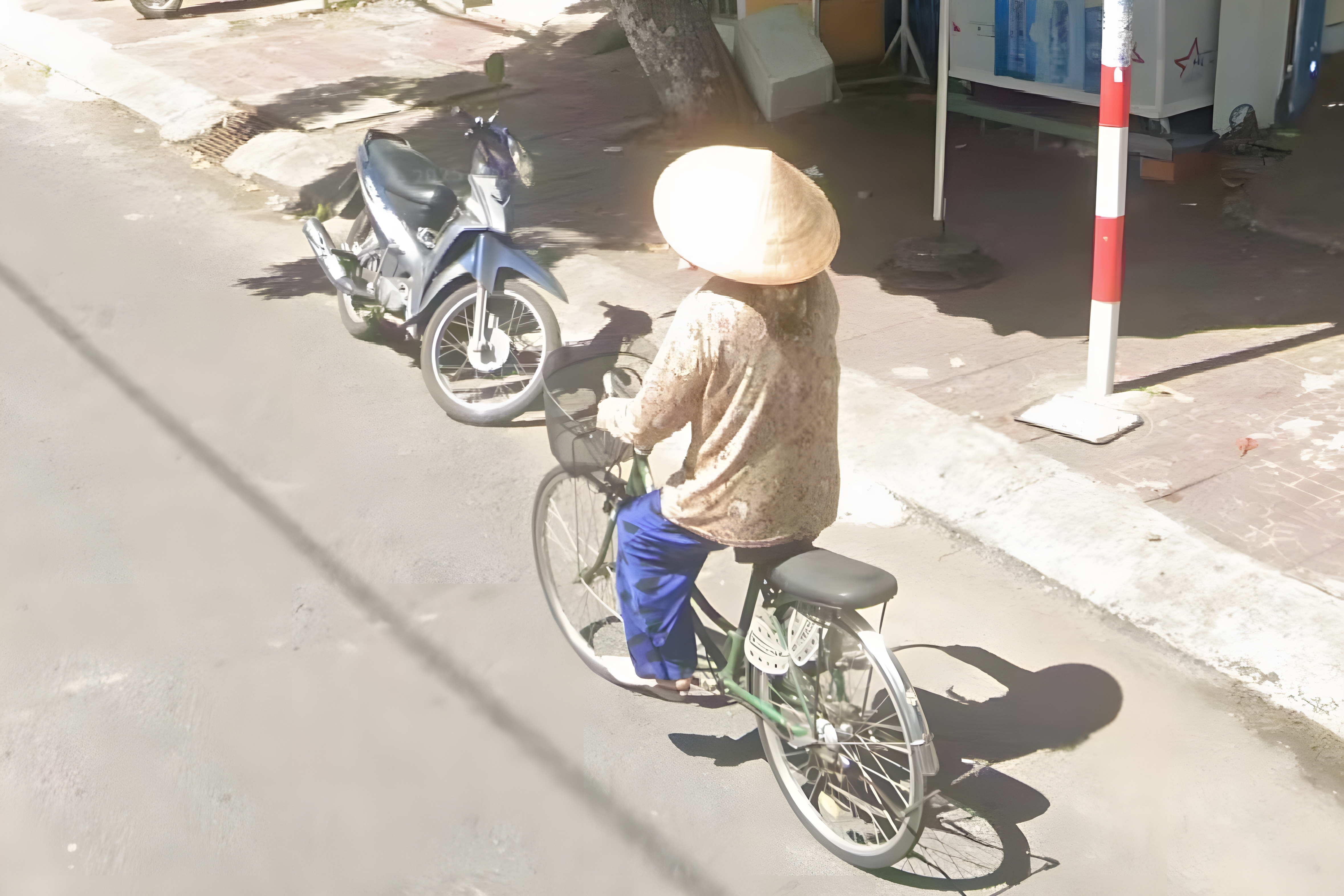 An hoa tu trao luu gap lai nguoi than da mat bang Google Maps hinh anh