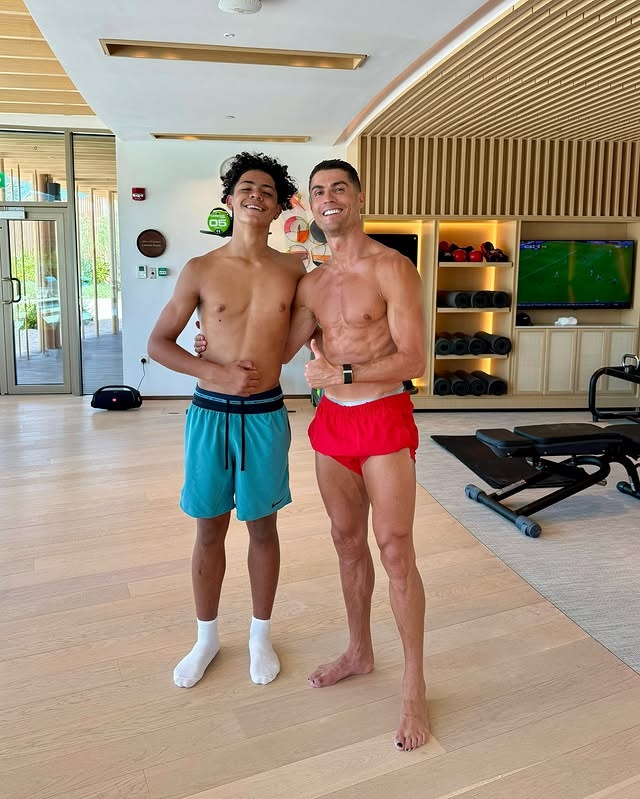 Cristiano Ronaldo anh 6