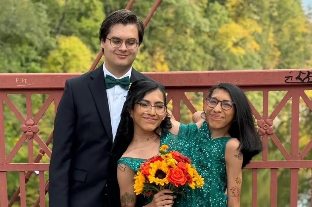 Cap song sinh dinh lien lan dau he lo doi song vo chong hinh anh