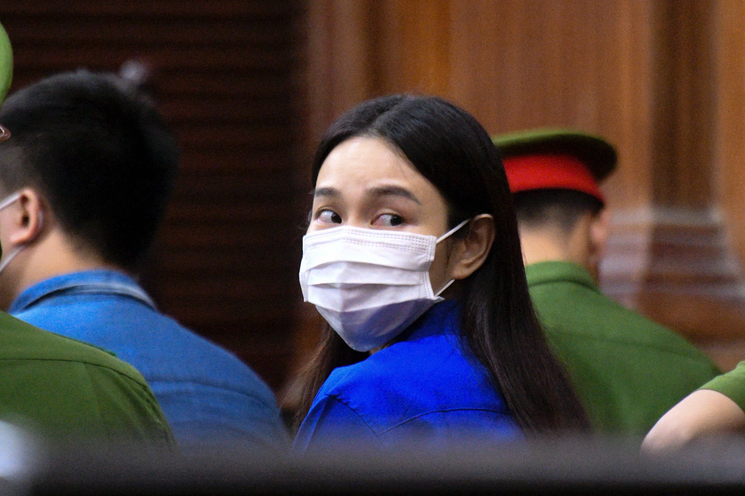 Thuy Tien noi loi sau cung tai phien toa so tham hinh anh