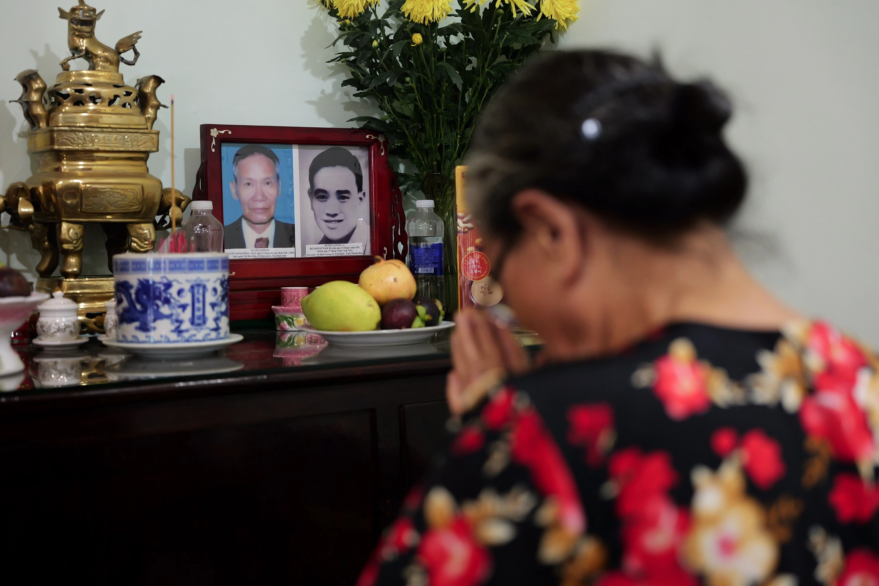 con g&aacute;i ảnh 5