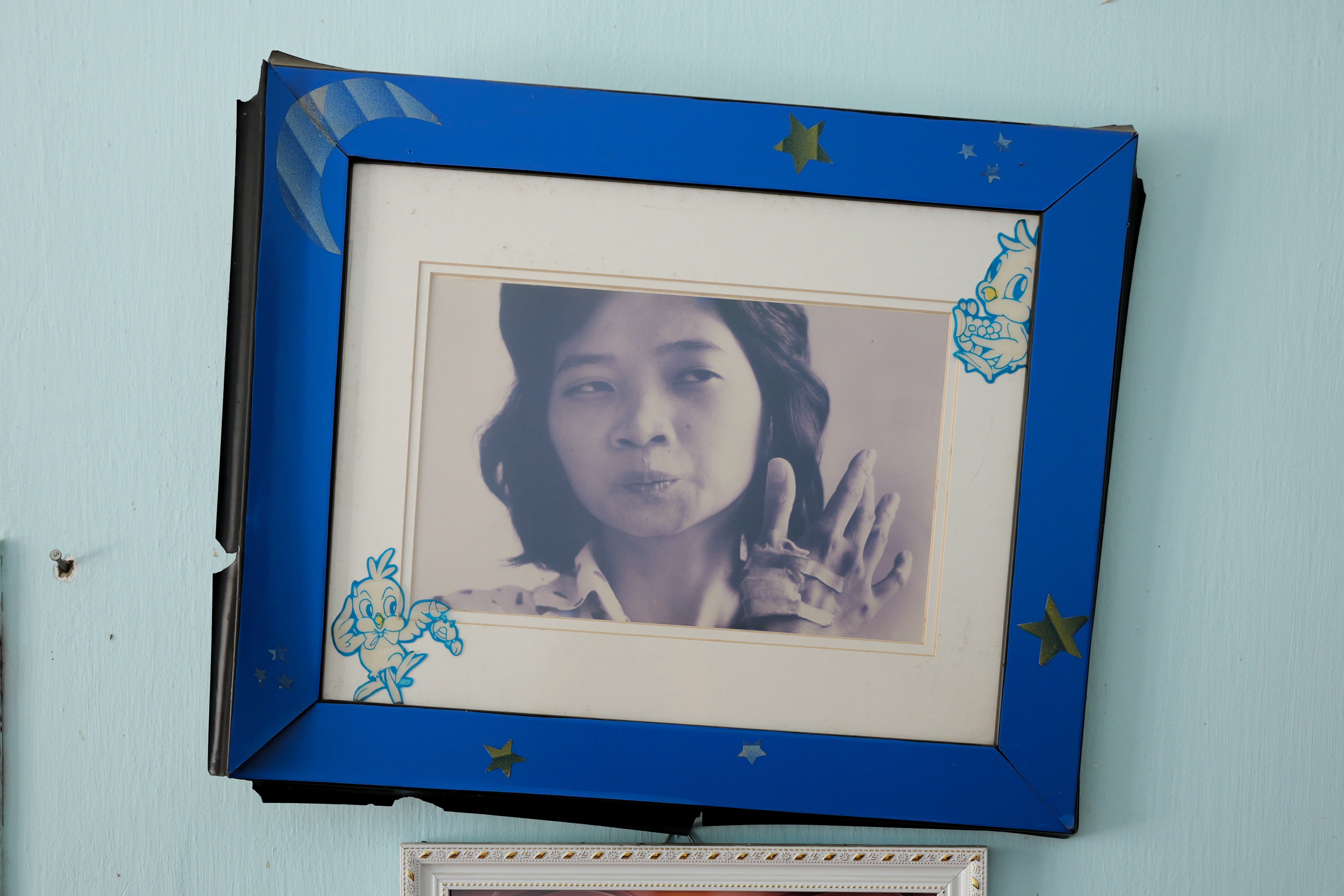 ph&ugrave;ng ngọc anh ảnh 4