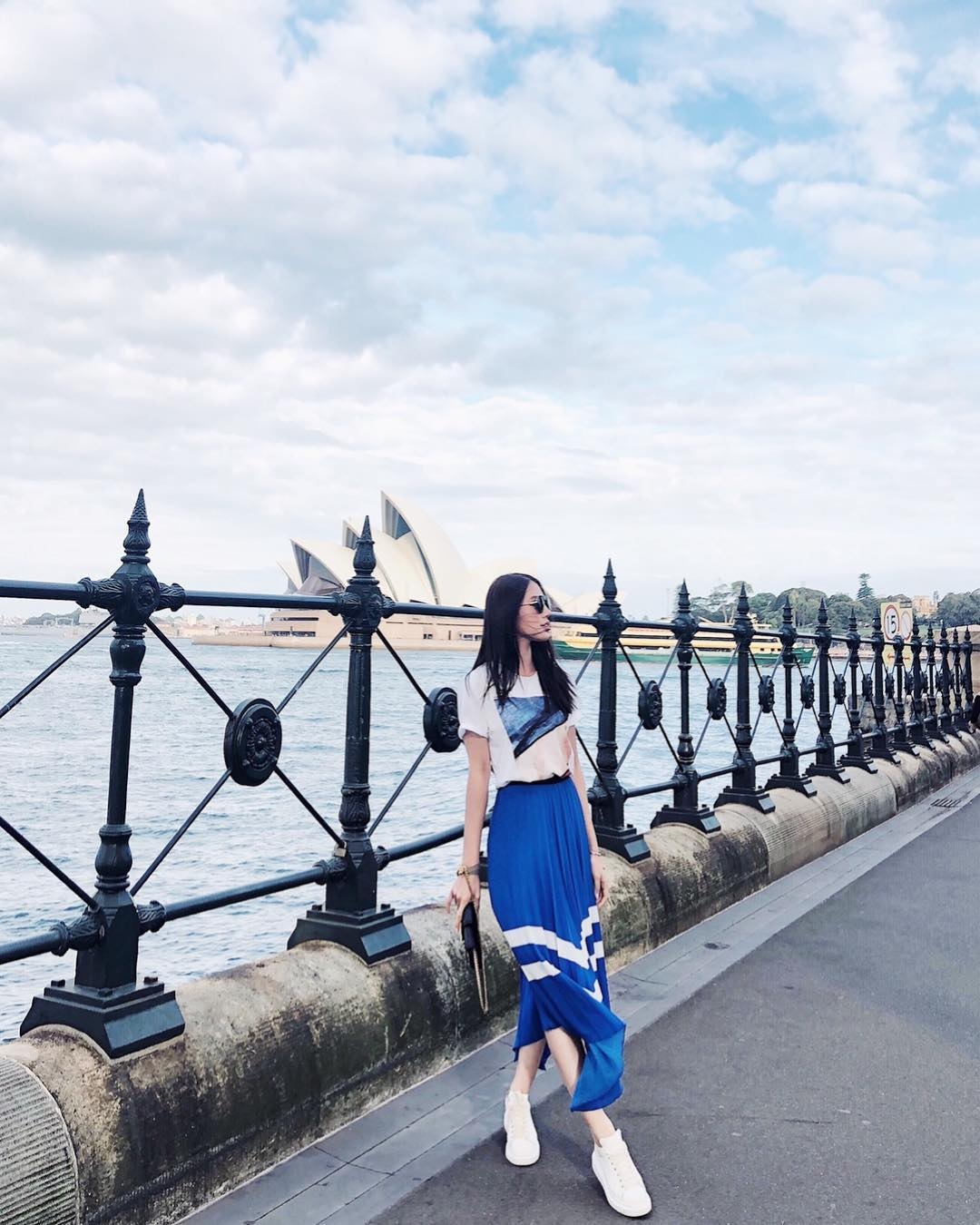 rich kid du lich anh 33