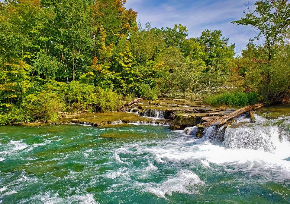 tran dang dang khoa di thac niagara anh 7