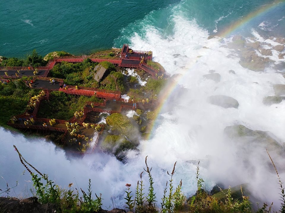 tran dang dang khoa di thac niagara anh 12