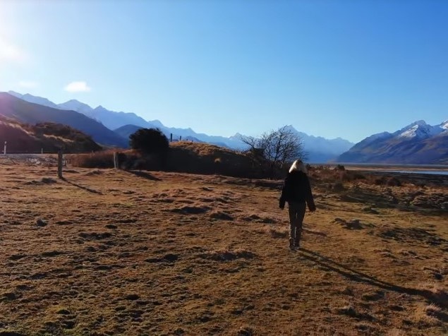 quynh anh shyn di new zealand anh 12