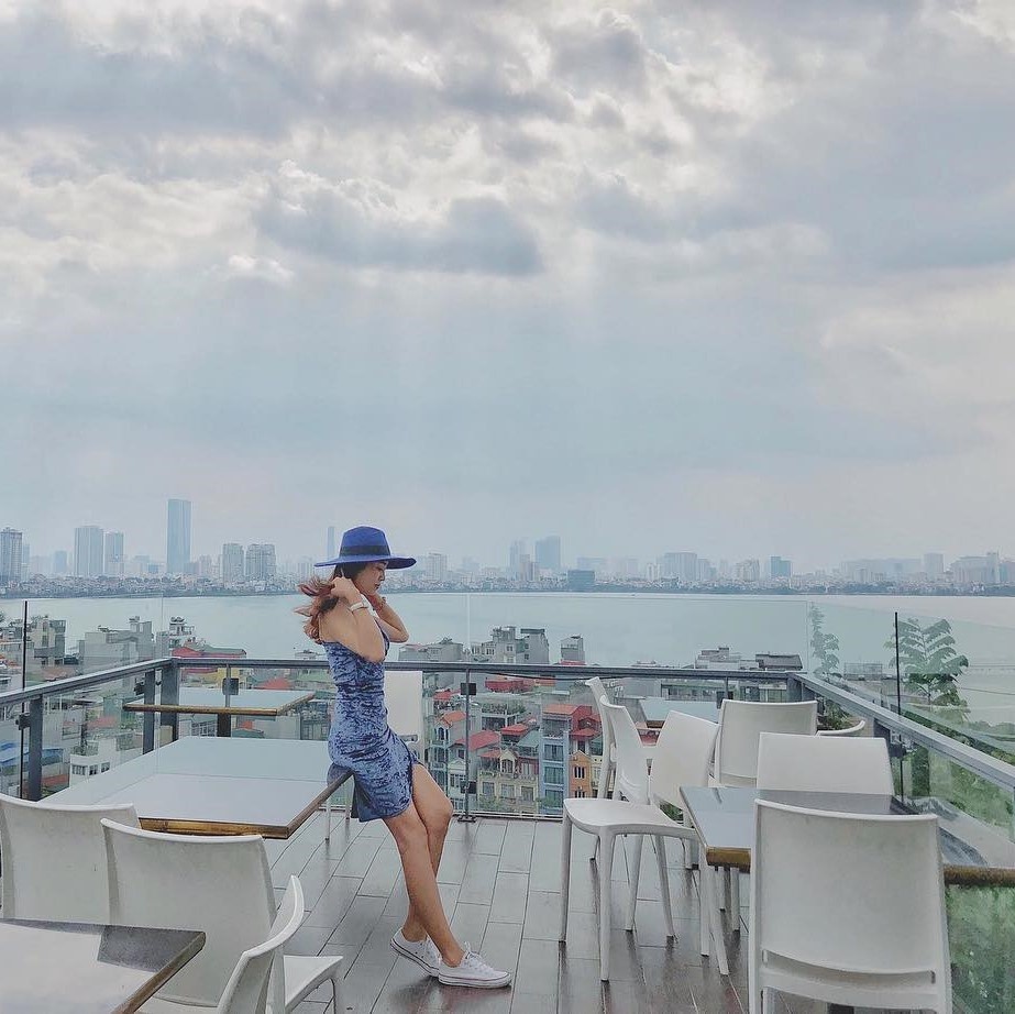 quan ca phe tren cao anh 9