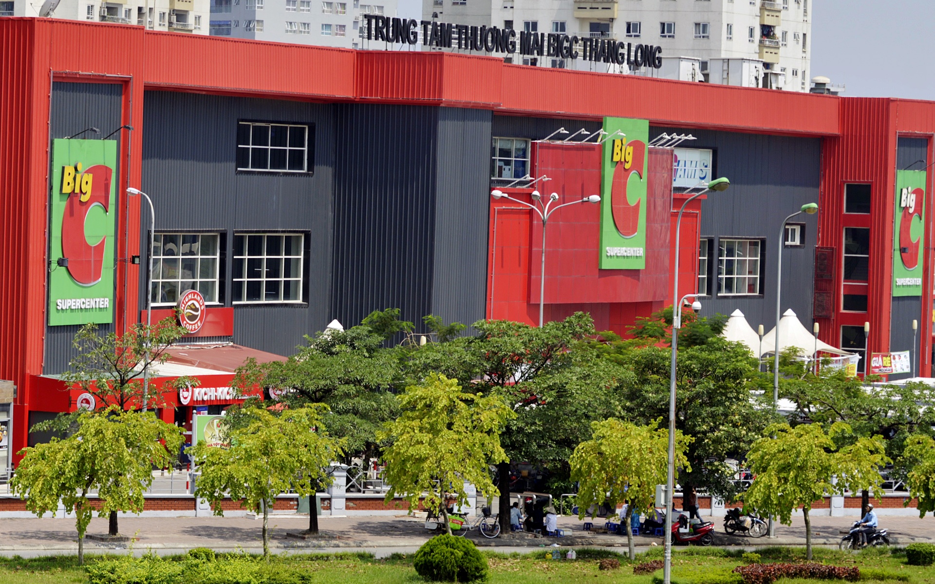 BigC duoi the gioi di dong anh 2