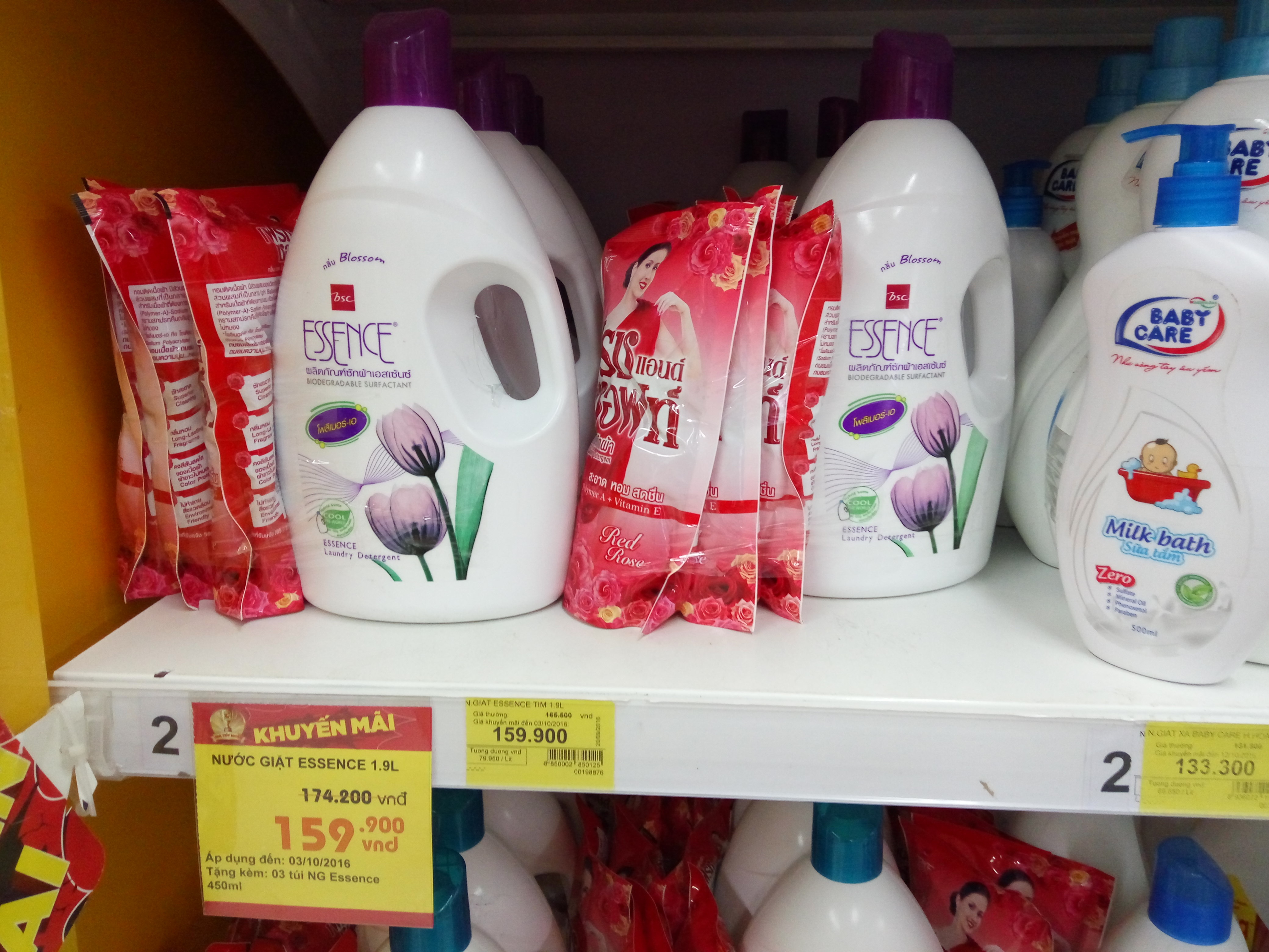 Hang Thai da lan hang Viet tai sieu thi Viet Nam ra sao? hinh anh