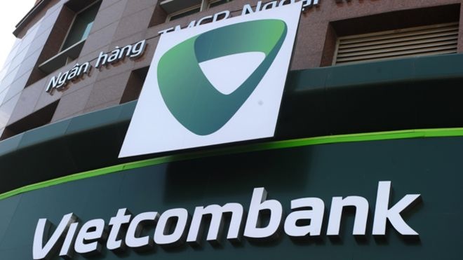 Vietcombank hoan tra 10 ty tien lai con thieu cho khach hinh anh