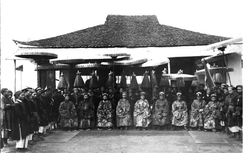 Chuyen lo de trong cac ky thi thoi xua the nao? hinh anh