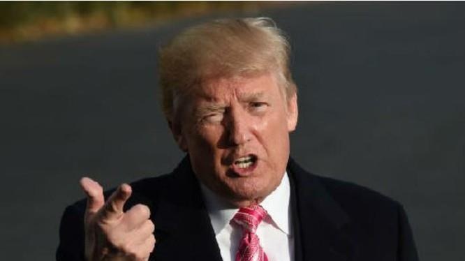 Ong Donald Trump tung phe phan su lang phi cua cac chinh phu My hinh anh