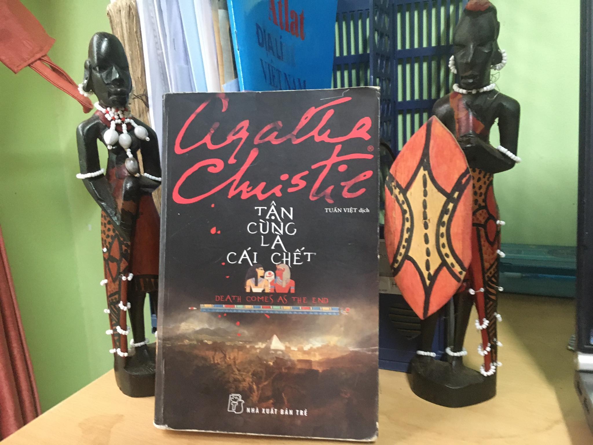 Truyen trinh tham boi canh thoi co dai cua Agatha Christie hinh anh