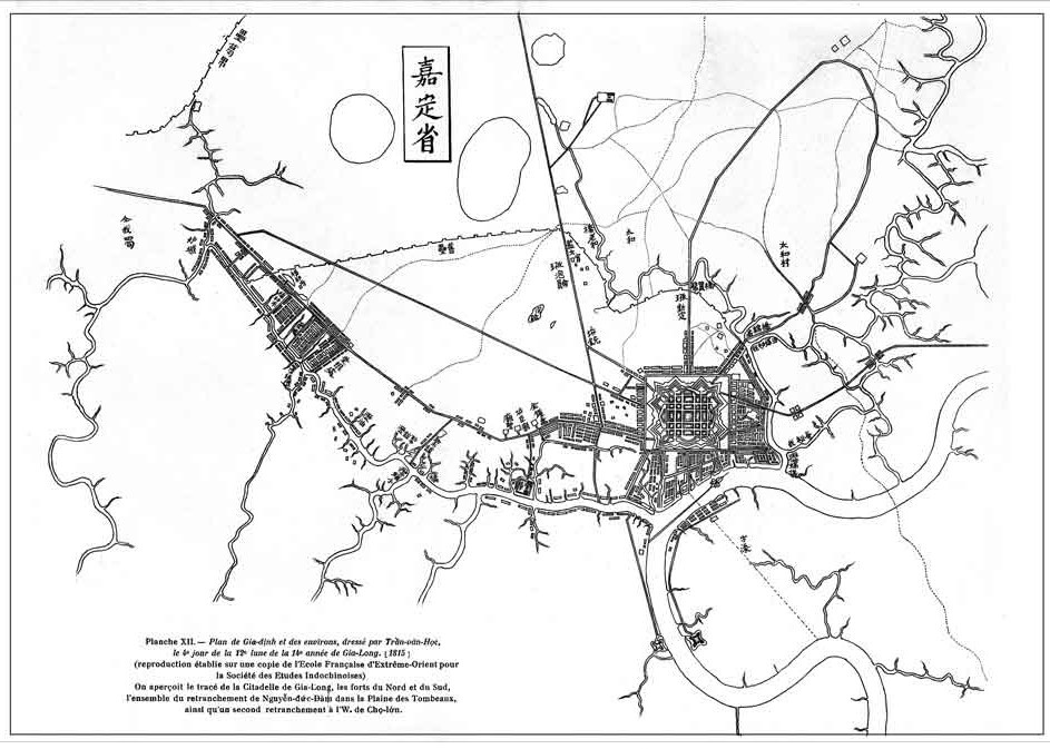 Thanh Gia Dinh duoc xay kieu chau Au nhu the nao? hinh anh