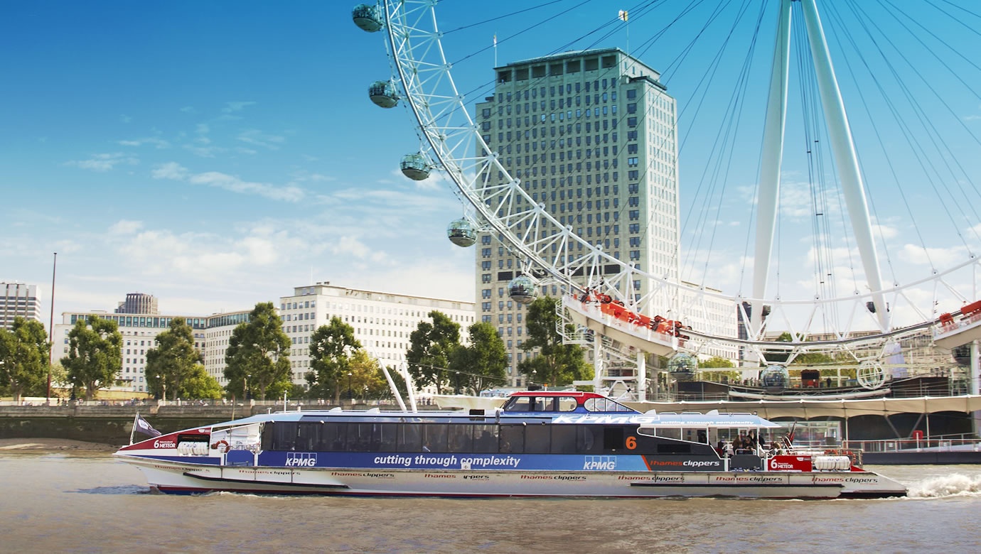 xe buyt song Sai Gon anh 1