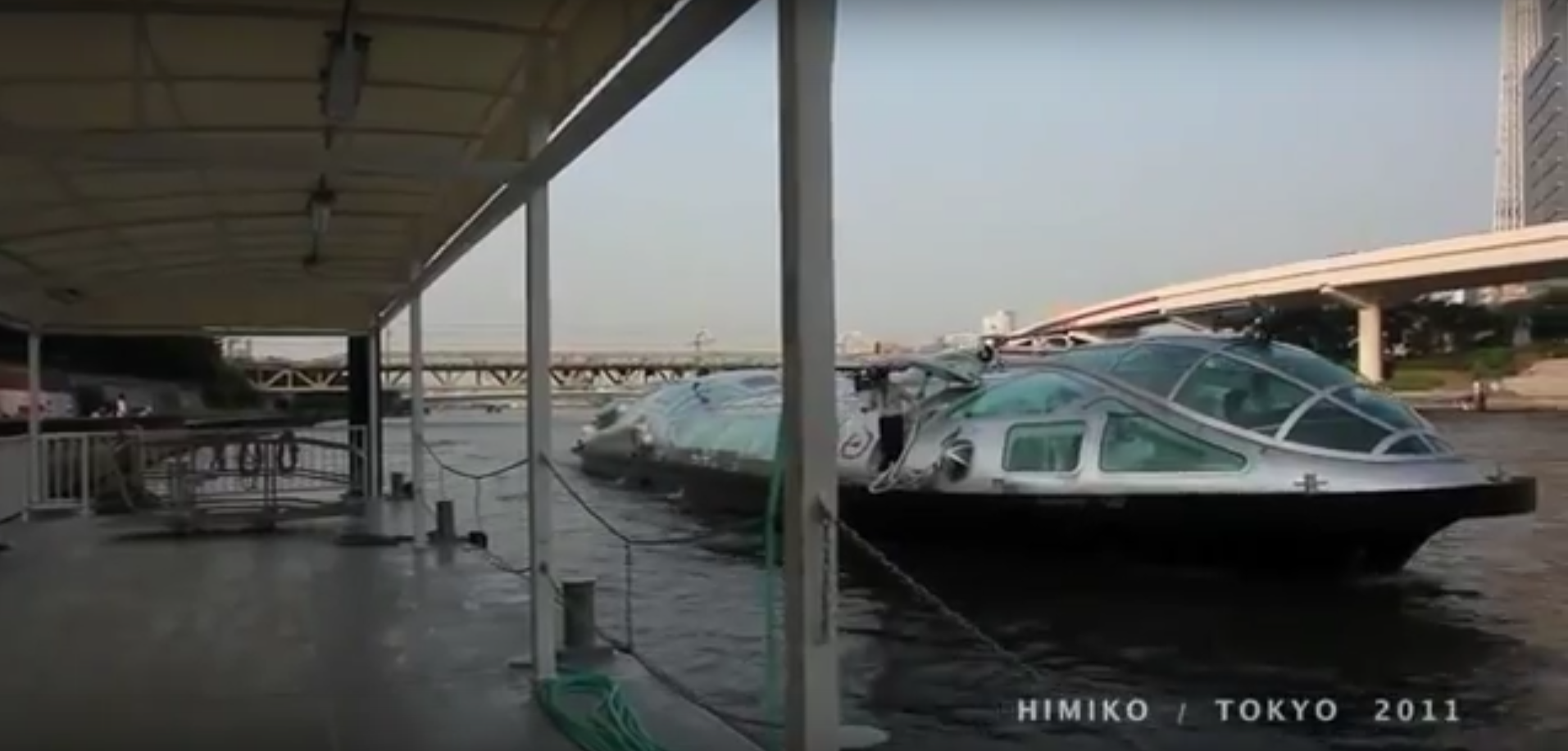 Buyt song tai Nhat Ban hinh anh