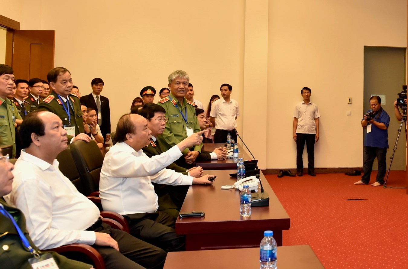 Thu tuong Nguyen Xuan Phuc anh 2