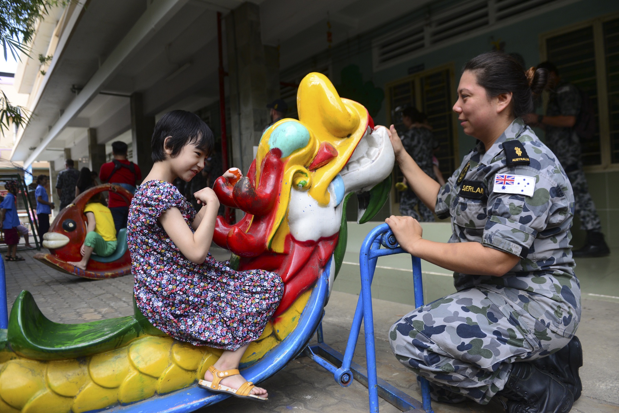 Hai quan Australia tham tre tan tat anh 3