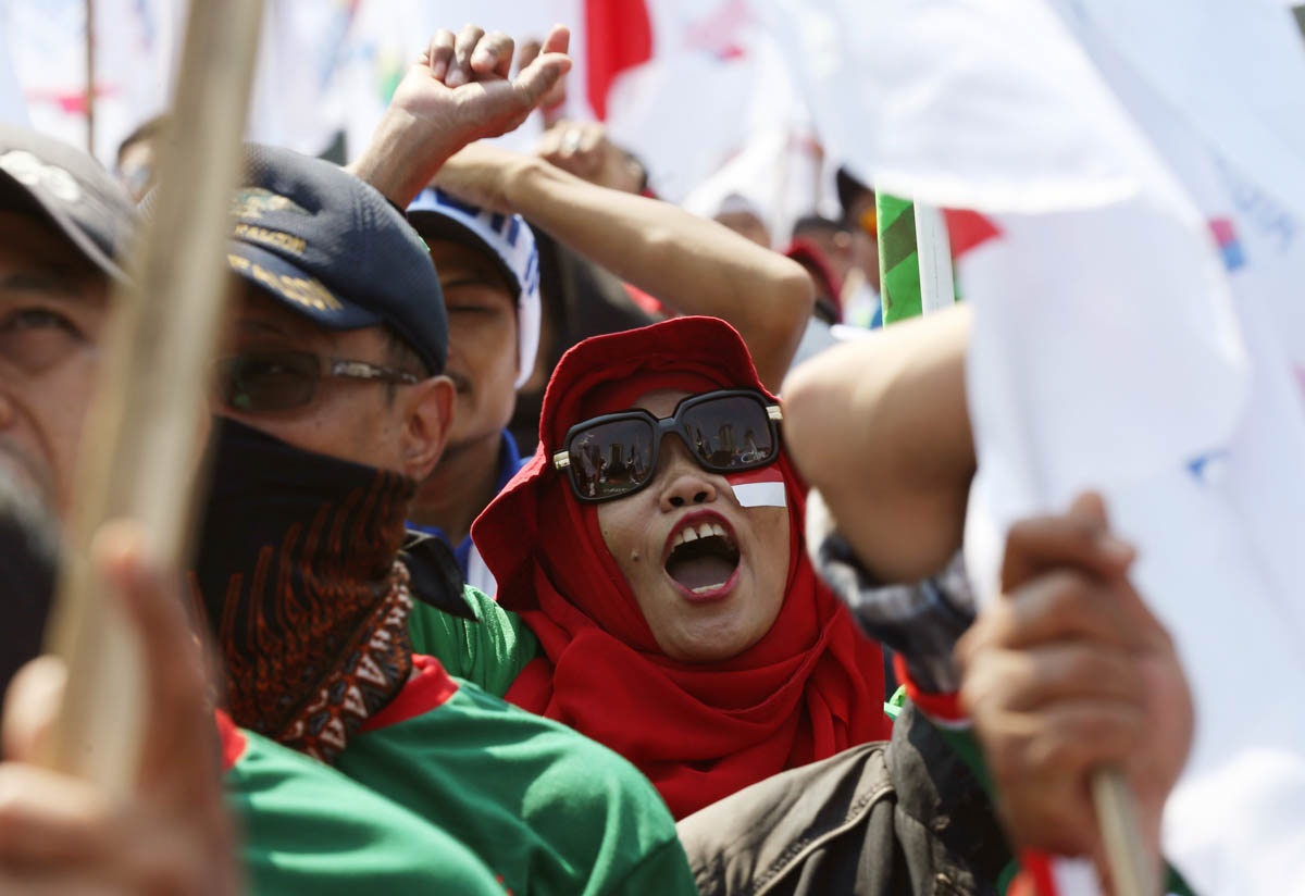 the gioi mung quoc te lao dong anh 2