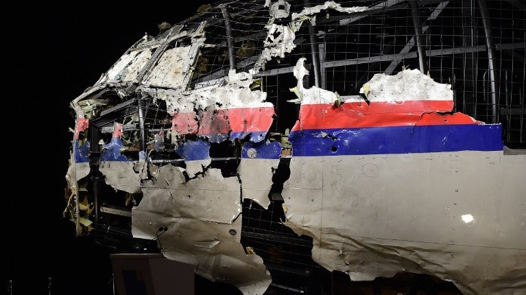 Hien truong vu roi may bay MH17 hinh anh