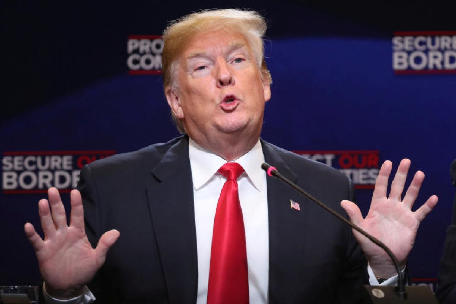 Trump tuyên bố sẵn sàng quân sự Triều Tiên ảnh 1 Trump tuyen bo san sang quan su Trieu Tien anh 1