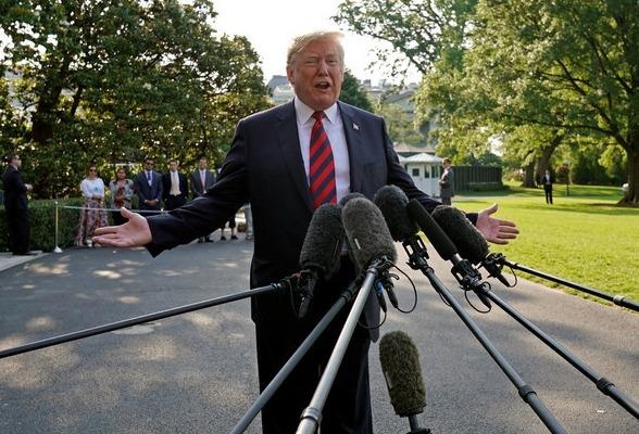 Giua luc bat dong voi dong minh, Trump muon Nga tro lai G7 hinh anh