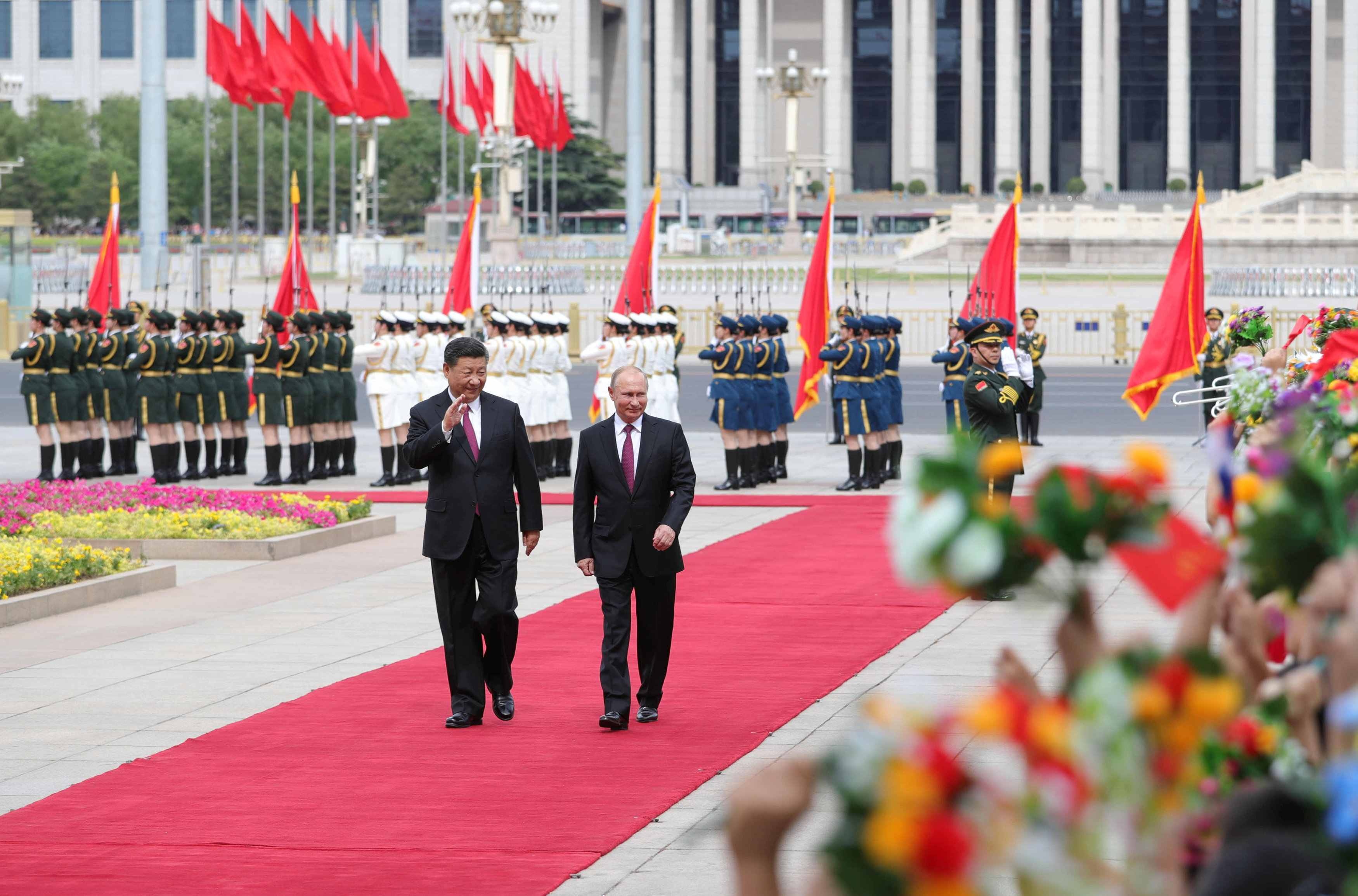 Tong thong Putin den tham Trung Quoc anh 1