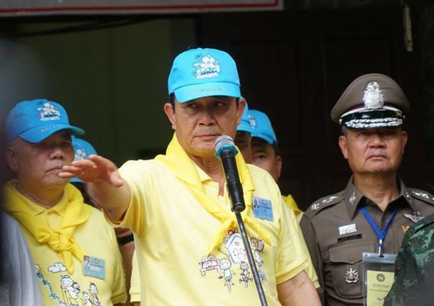 13 người đi lạc là người hùng hay kẻ có tội ảnh 2 13 nguoi di lac la nguoi hung hay ke co toi anh 2