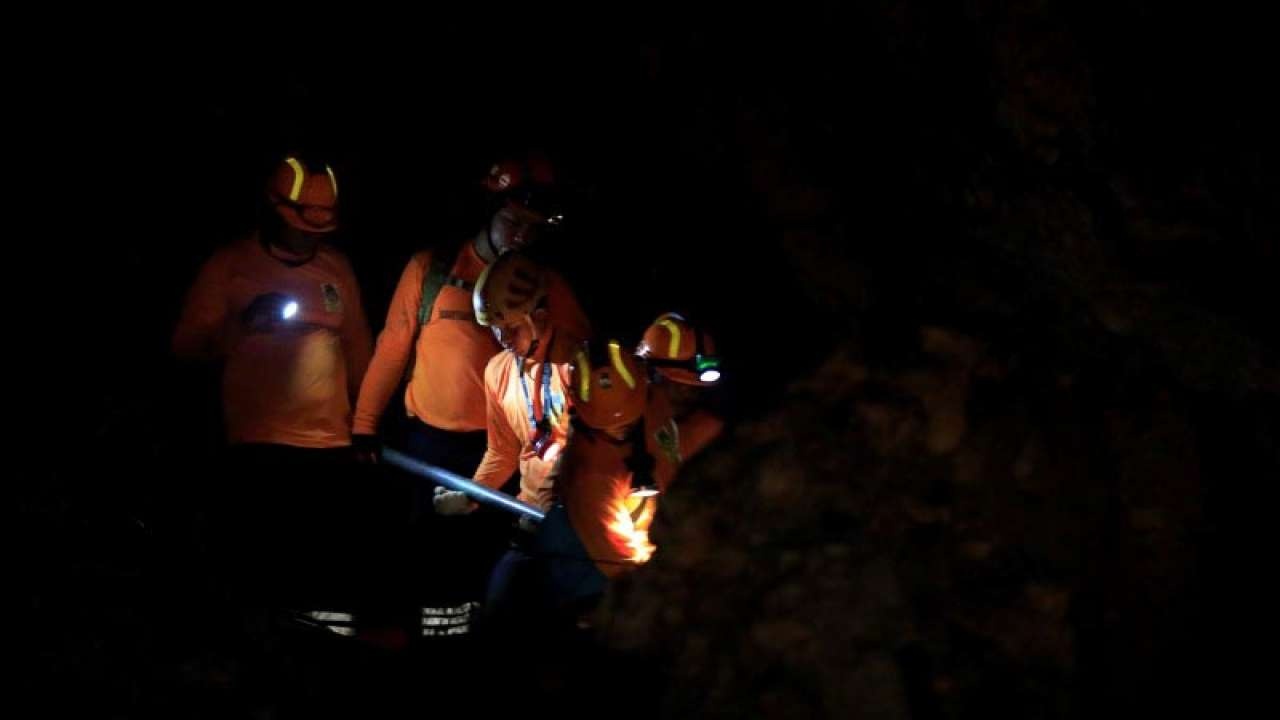 hang Tham Luang hau giai cuu doi bong Thai anh 10