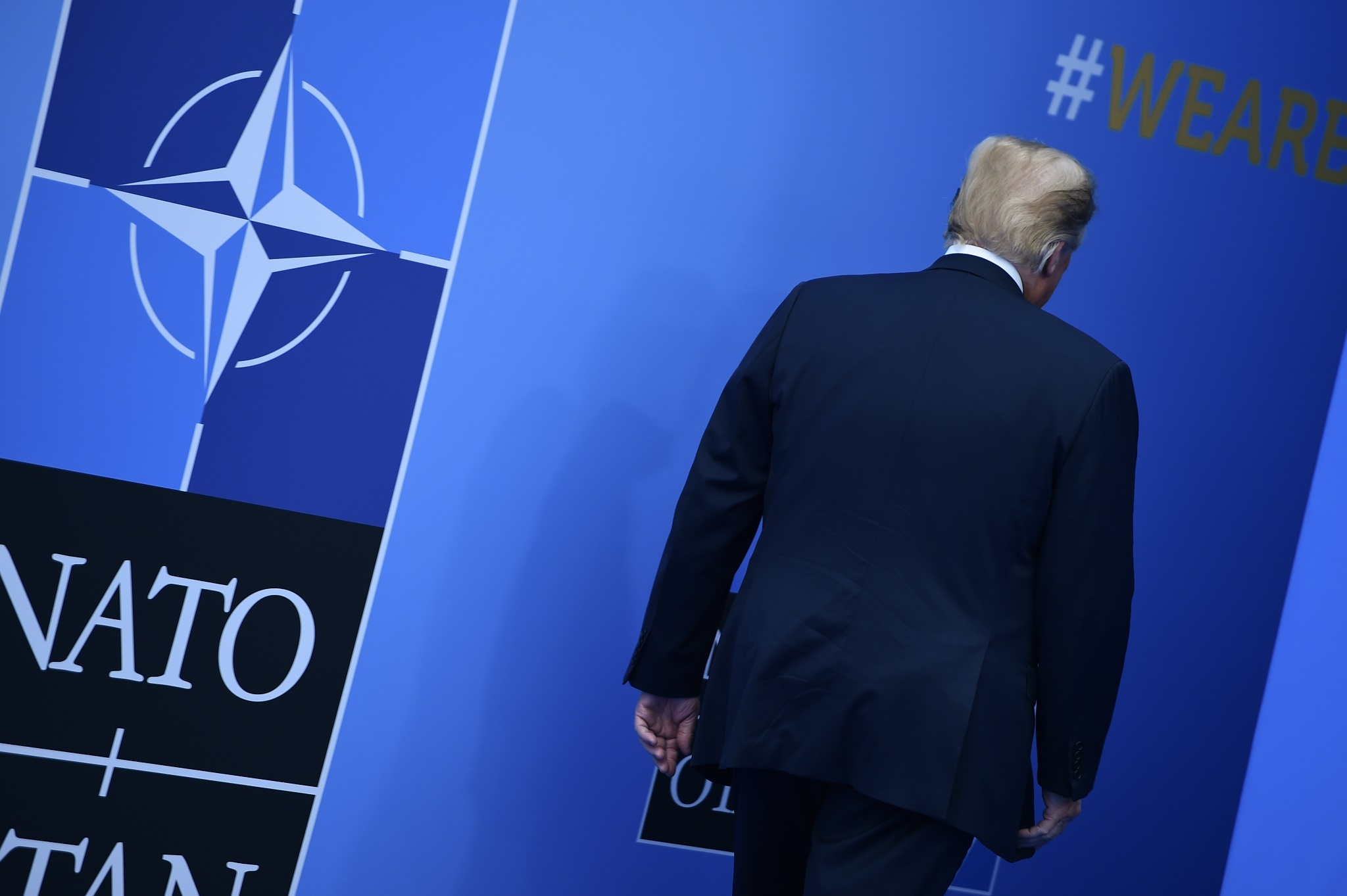 căng thẳng giữa Trump và NATO ảnh 7 cang thang giua Trump va NATO anh 7