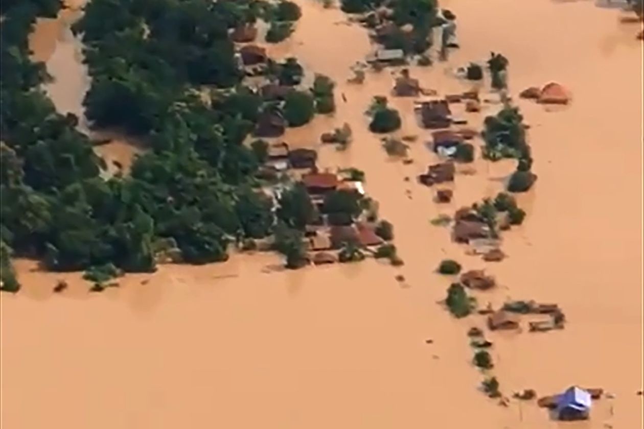 Nguoi Viet o Attapeu: Chua bao gio chung kien thien tai toi vay hinh anh