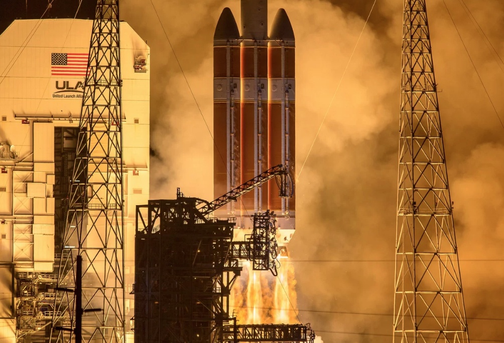 Tau tham do NASA bat dau su menh lich su 'cham vao Mat Troi' hinh anh